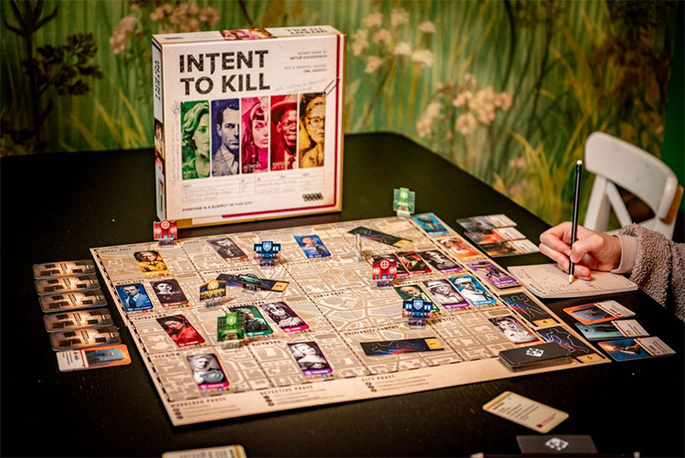 桌游《暗藏杀机》图片