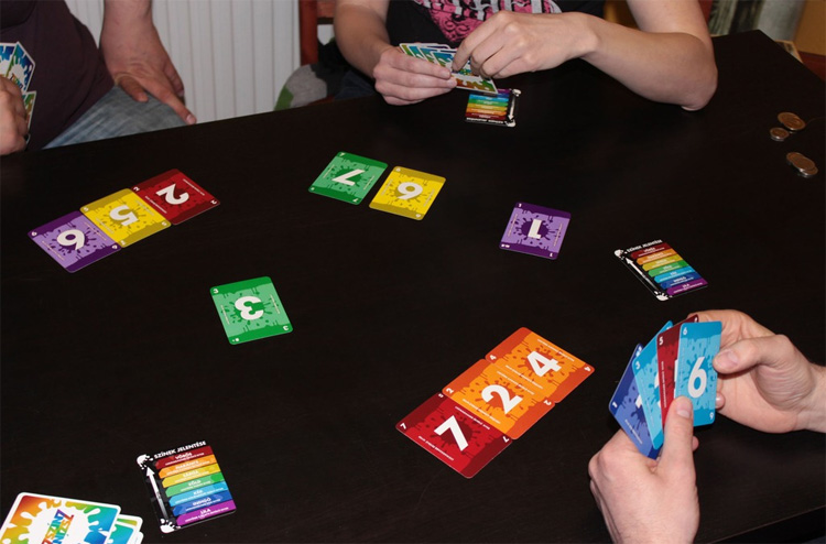 桌游《七变万画》图片