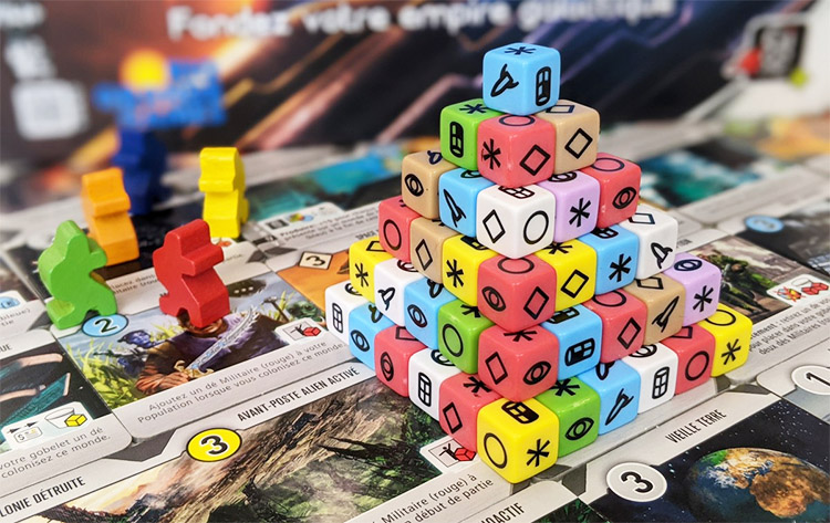 桌游《银河竞骰》图片