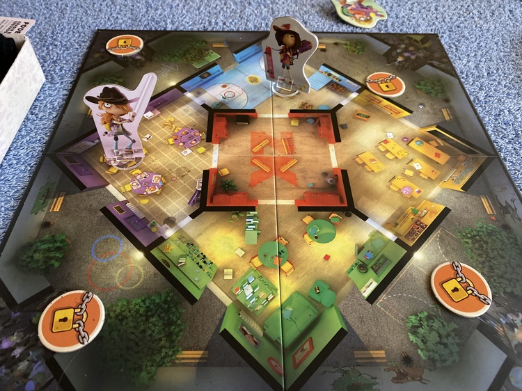 好玩桌游推荐－保卫校园：进化